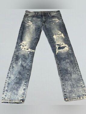 American Eagle Faded Distressed Blue Jeans